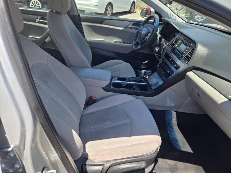 2017 Hyundai Sonata SE