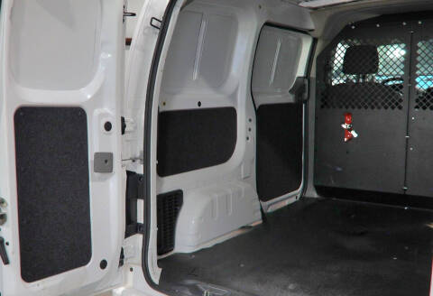 2017 Nissan NV200 SV