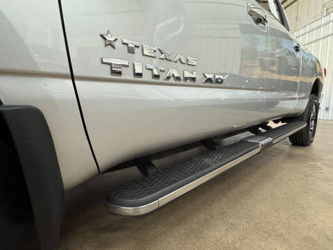 2017 Nissan Titan XD SL