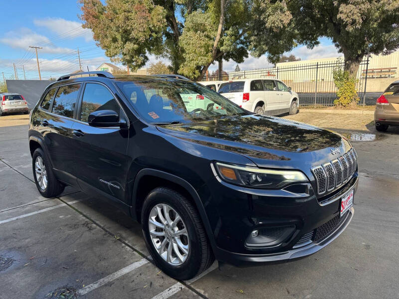 2019 Jeep Cherokee Latitude