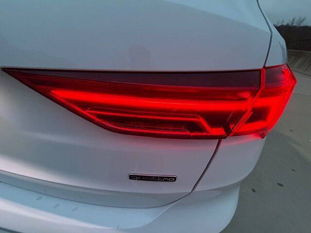 2020 Audi Q3 quattro Premium 45 TFSI