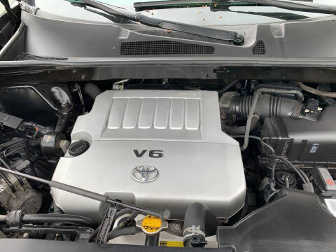 2013 Toyota Highlander Plus