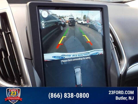 2022 Ford Edge Titanium