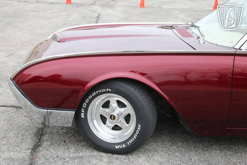 1962 Ford Thunderbird