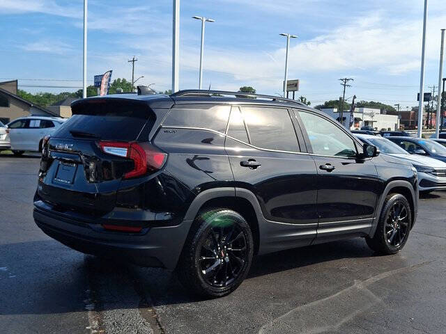 2024 GMC Terrain SLT