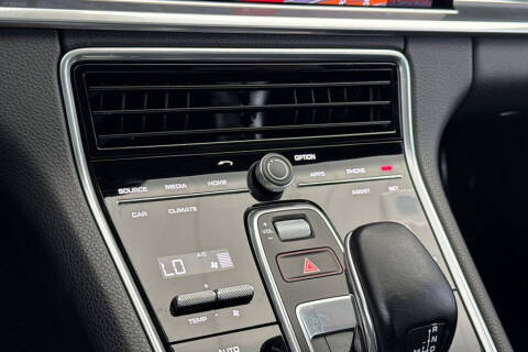 2020 Porsche Panamera