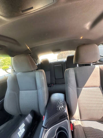 2020 Dodge Challenger SXT