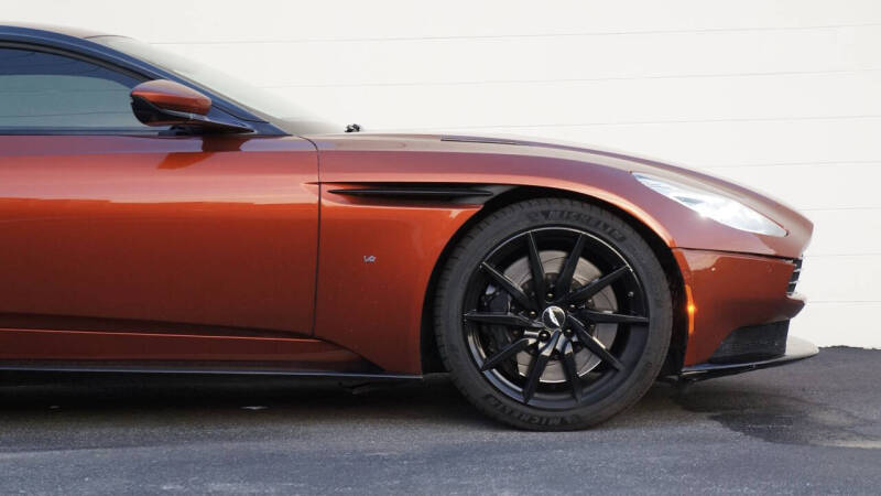 2017 Aston Martin DB11