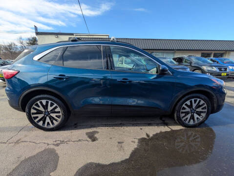 2020 Ford Escape SEL