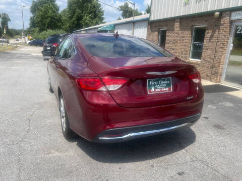 2017 Chrysler 200 Limited Platinum