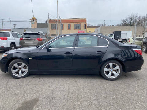 2004 BMW 5 Series 530i
