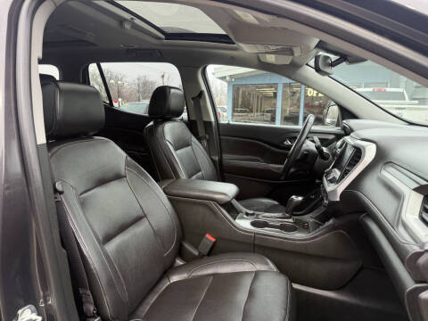 2017 GMC Acadia SLT-1