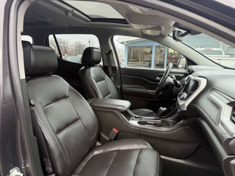 2017 GMC Acadia SLT-1