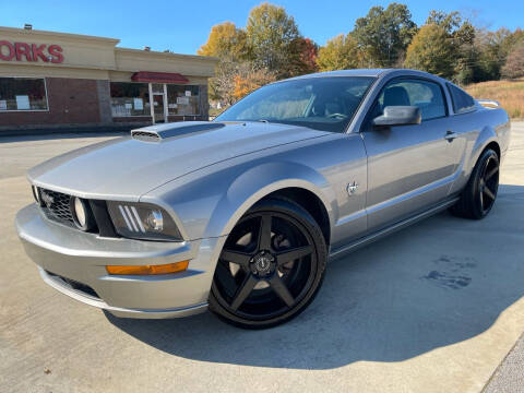 2009 Ford Mustang for sale at Gwinnett Luxury Motors in Buford GA