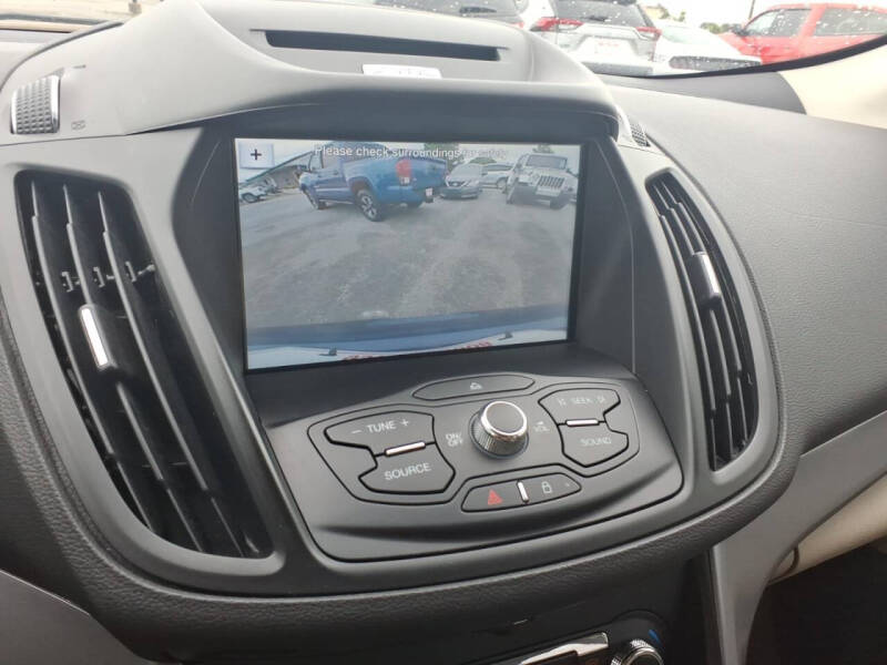 2016 Ford Escape SE