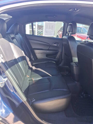 2013 Chrysler 200 Limited