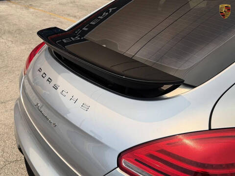 2016 Porsche Panamera