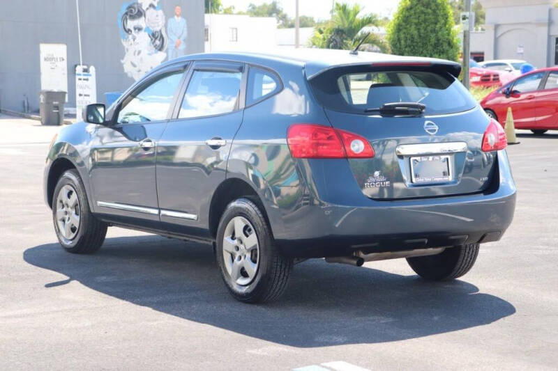 2013 Nissan Rogue S