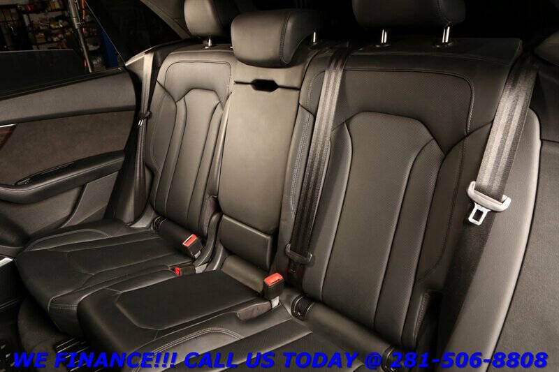 2020 Audi Q8 quattro Prestige 55 TFSI