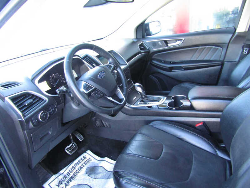 2016 Ford Edge Sport