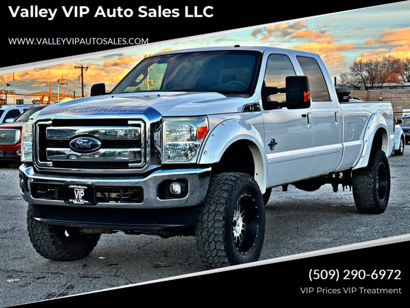 2015 Ford F-350 Super Duty Lariat's photo