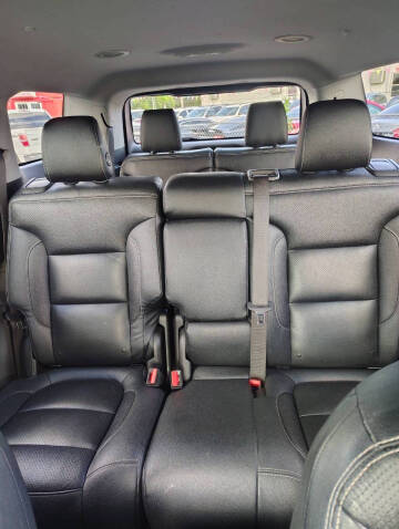 2017 GMC Acadia SLE-1