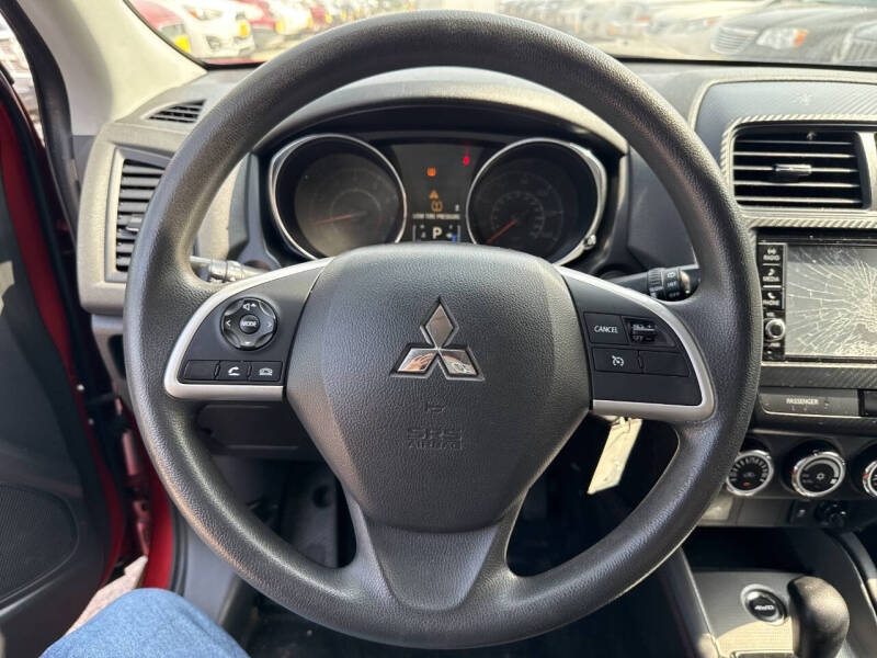 2019 Mitsubishi Outlander Sport SE