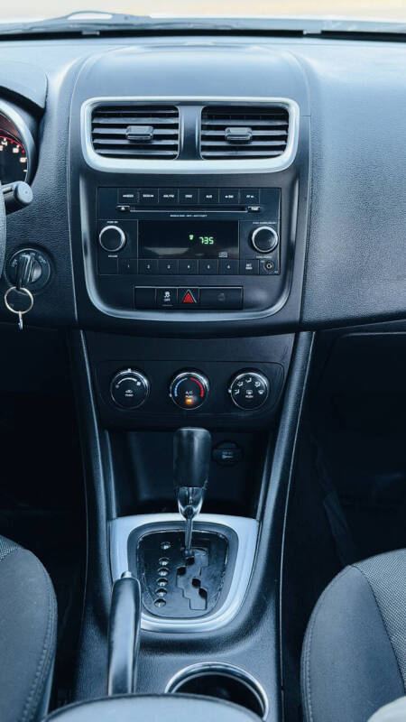 2014 Dodge Avenger SE