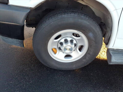 2023 Chevrolet Express LS 3500