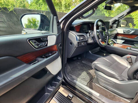 2023 Lincoln Navigator Reserve