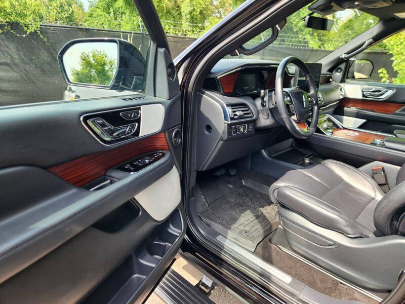 2023 Lincoln Navigator Reserve