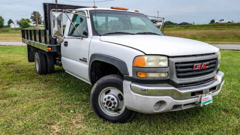 2004 GMC Sierra 3500 for sale at Fruendly Auto Source in Moscow Mills MO