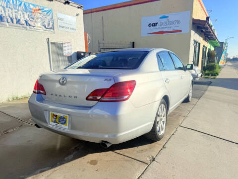 2006 Toyota Avalon