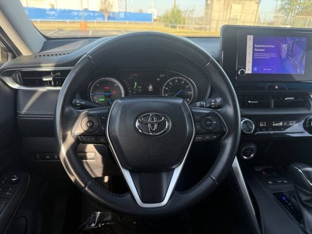 2024 Toyota Venza LE