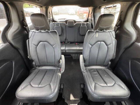 2020 Chrysler Pacifica Touring L