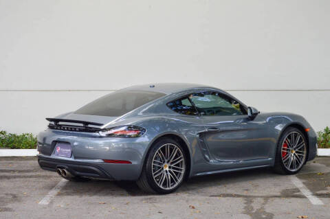 2025 Porsche 718 Cayman S