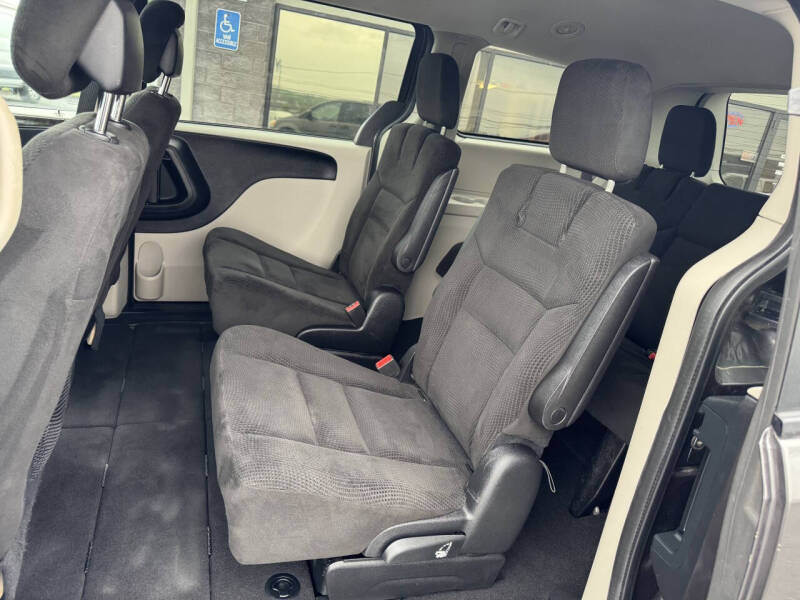2017 Dodge Grand Caravan SE