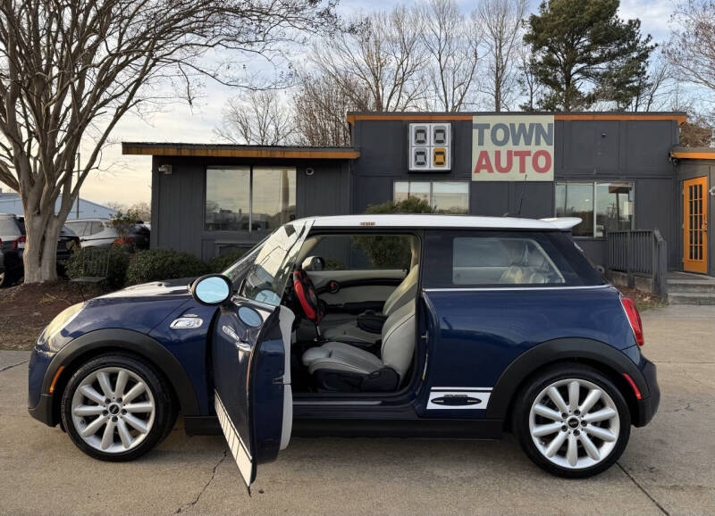 2015 MINI Hardtop 2 Door Cooper S