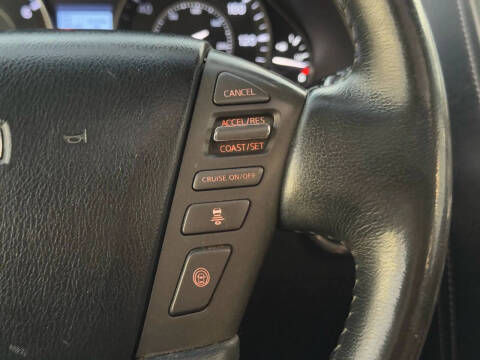 2017 Nissan Armada Platinum