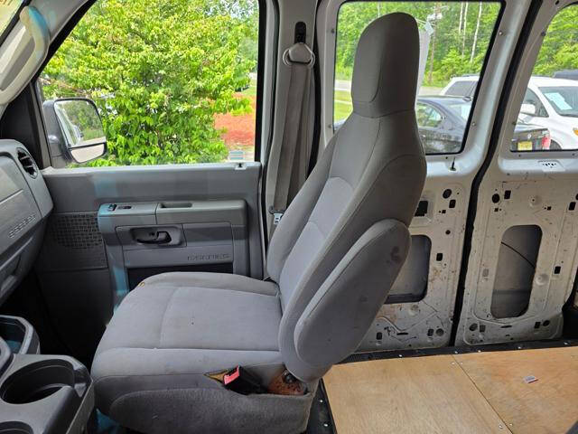 2012 Ford E-Series E-150