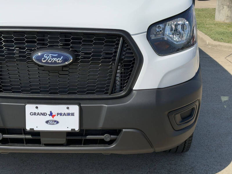 2025 Ford Transit 250