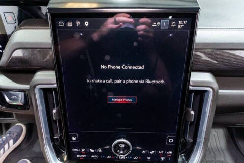 2025 GMC Yukon Elevation