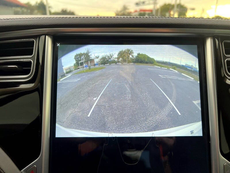 2013 Tesla Model S Performance