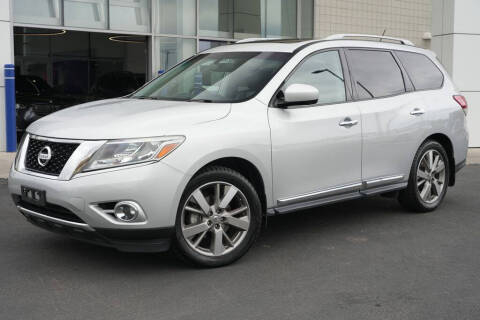 2016 Nissan Pathfinder Platinum