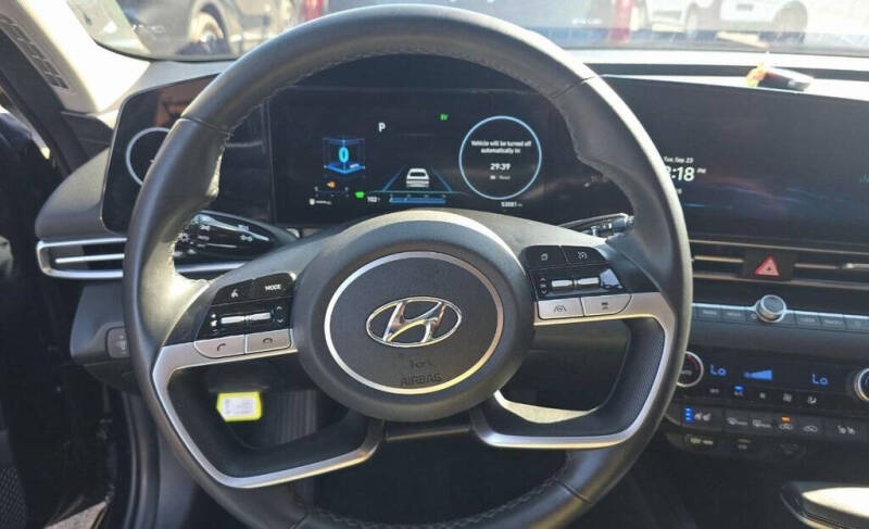 2023 Hyundai Elantra Hybrid Limited