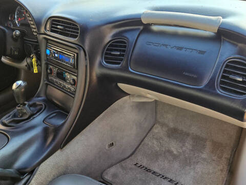 2004 Chevrolet Corvette