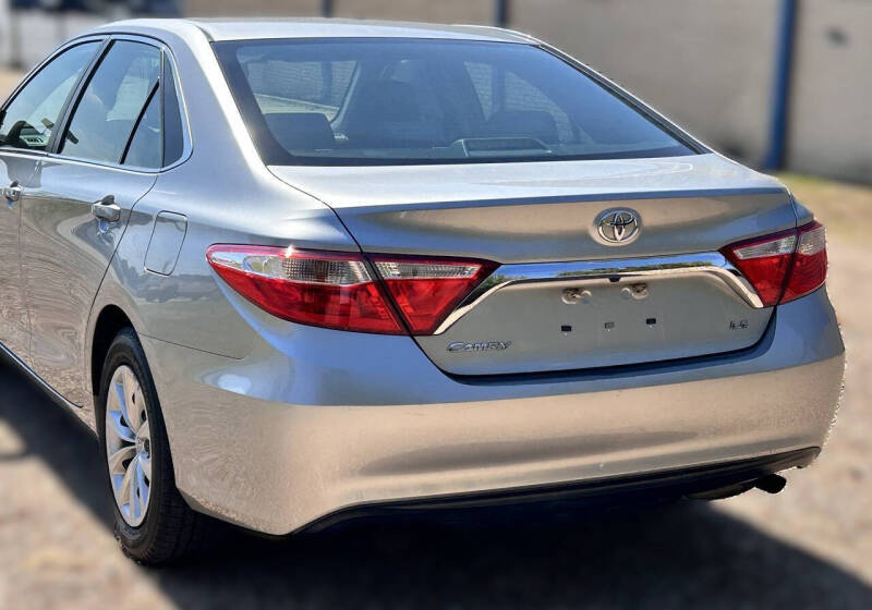 2015 Toyota Camry LE