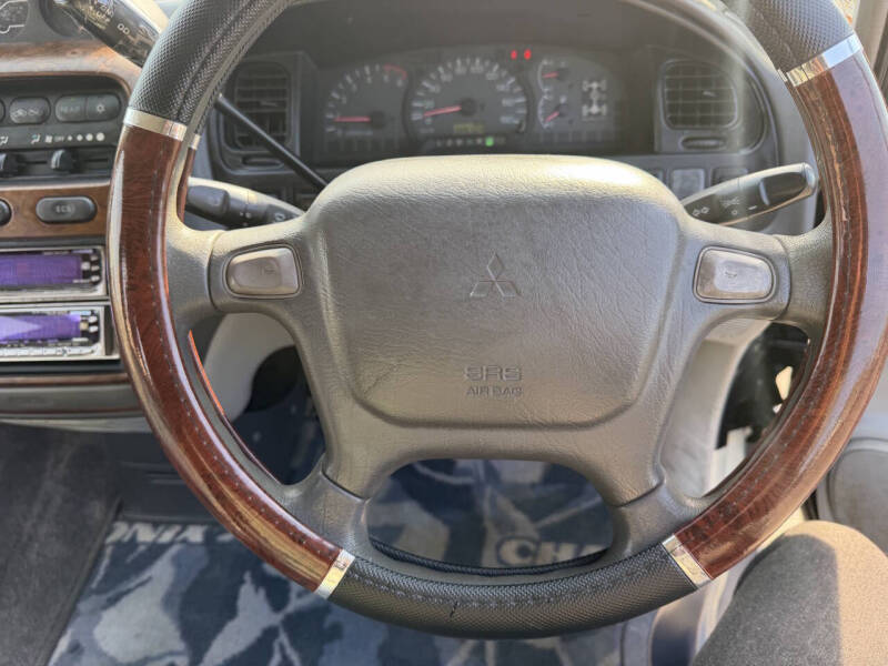 1996 Mitsubishi Delica