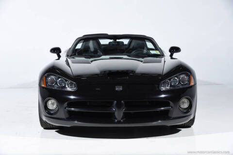 2004 Dodge Viper SRT-10