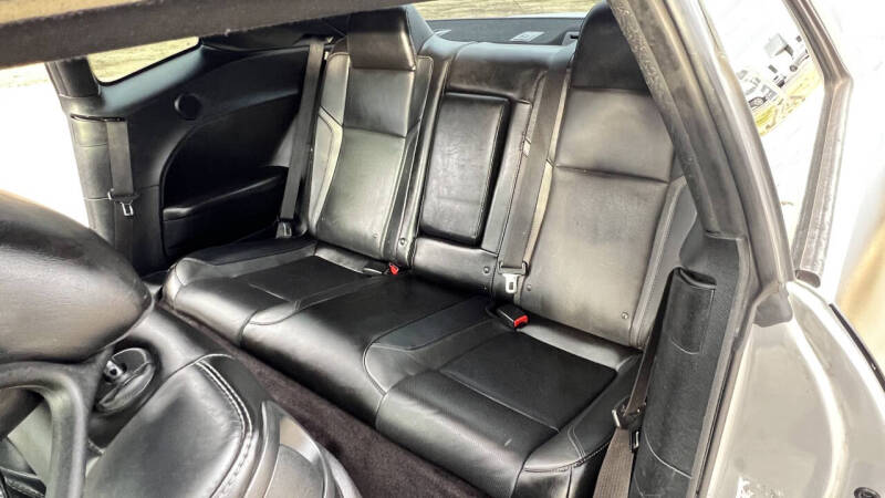 2018 Dodge Challenger SXT Plus